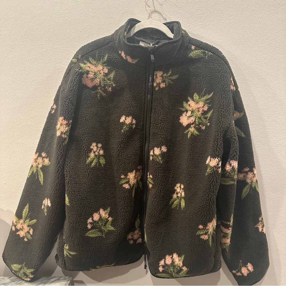 Woolrich Floral Fleece Medium SOLD OUT - Picture 5 of 9